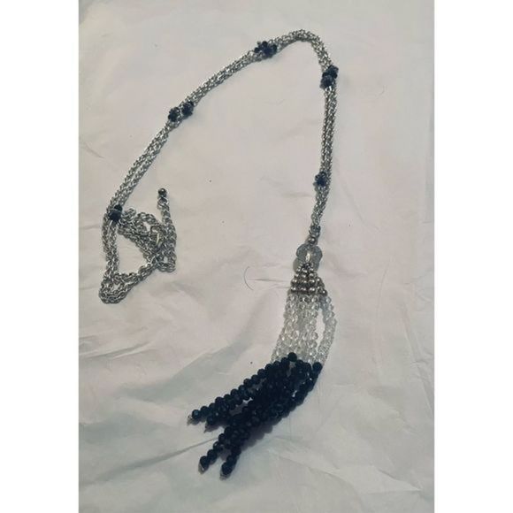 Vintage black and WHITE SPARKLE TASSLE NECKLACE - Picture 4 of 6